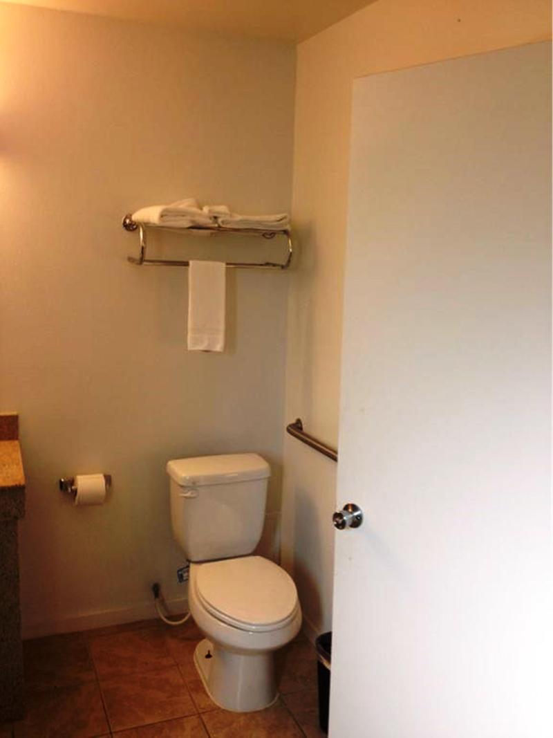 Knights Inn & Suites Seatac Airport Tukwila Ngoại thất bức ảnh