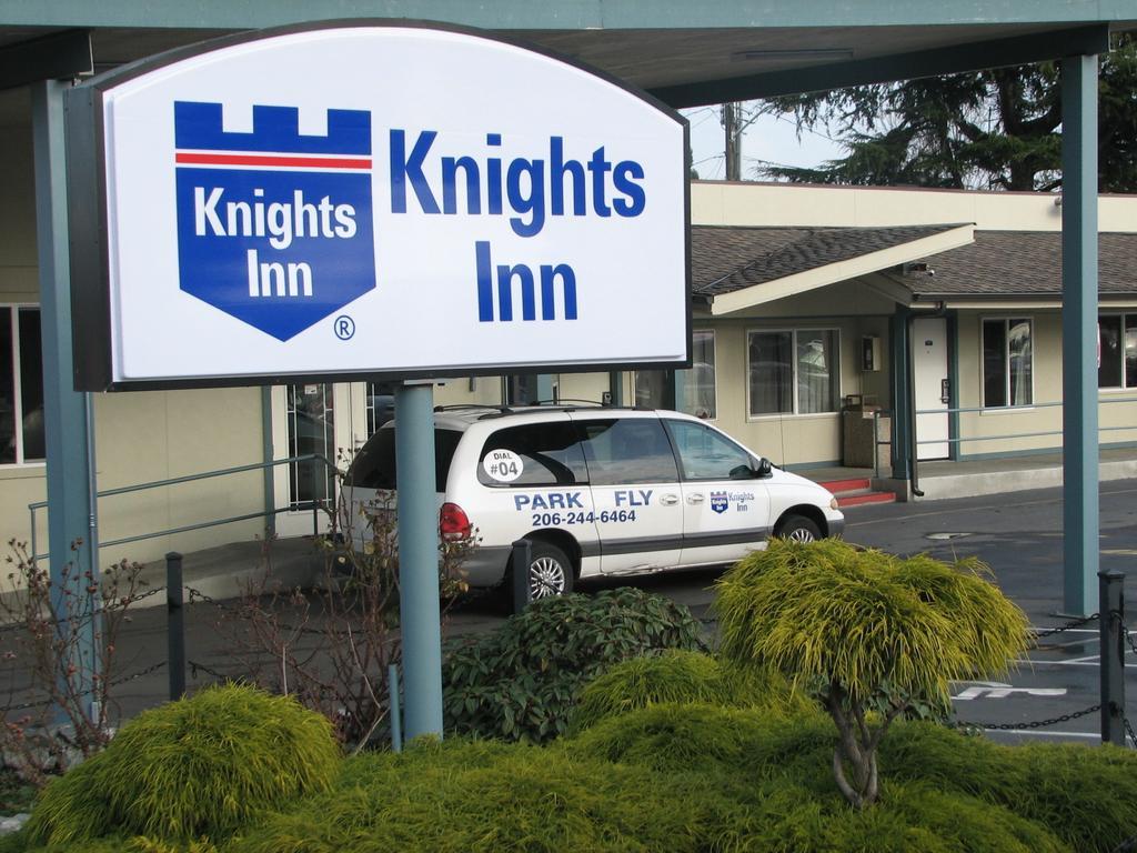 Knights Inn & Suites Seatac Airport Tukwila Ngoại thất bức ảnh